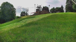 Skiareál Karolinka - Otočná kamera na sjezdovce - 13.6.2026 v 10:02 Skiareál Karolinka - Otočná kamera na sjezdovce - 13.6.2026 v 10:02