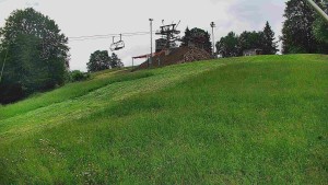 Skiareál Karolinka - Otočná kamera na sjezdovce - 13.6.2026 v 10:05 Skiareál Karolinka - Otočná kamera na sjezdovce - 13.6.2026 v 10:05