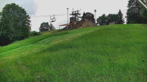 Skiareál Karolinka - Otočná kamera na sjezdovce - 13.6.2026 v 10:40 Skiareál Karolinka - Otočná kamera na sjezdovce - 13.6.2026 v 10:40