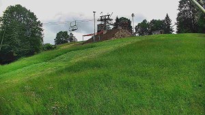Skiareál Karolinka - Otočná kamera na sjezdovce - 13.6.2026 v 11:25 Skiareál Karolinka - Otočná kamera na sjezdovce - 13.6.2026 v 11:25