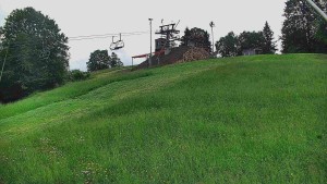 Skiareál Karolinka - Otočná kamera na sjezdovce - 13.6.2026 v 11:45 Skiareál Karolinka - Otočná kamera na sjezdovce - 13.6.2026 v 11:45