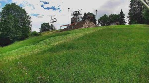 Skiareál Karolinka - Otočná kamera na sjezdovce - 13.6.2026 v 12:15 Skiareál Karolinka - Otočná kamera na sjezdovce - 13.6.2026 v 12:15