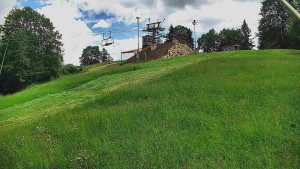 Skiareál Karolinka - Otočná kamera na sjezdovce - 13.6.2026 v 12:35 Skiareál Karolinka - Otočná kamera na sjezdovce - 13.6.2026 v 12:35
