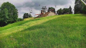 Skiareál Karolinka - Otočná kamera na sjezdovce - 13.6.2026 v 14:35 Skiareál Karolinka - Otočná kamera na sjezdovce - 13.6.2026 v 14:35