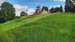 Skiareál Karolinka - Otočná kamera na sjezdovce - 13.6.2026 v 15:45 Skiareál Karolinka - Otočná kamera na sjezdovce - 13.6.2026 v 15:45