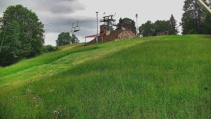 Skiareál Karolinka - Otočná kamera na sjezdovce - 13.6.2026 v 16:40 Skiareál Karolinka - Otočná kamera na sjezdovce - 13.6.2026 v 16:40