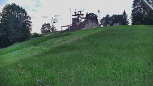 Skiareál Karolinka - Otočná kamera na sjezdovce - 16.6.2026 v 04:55 Skiareál Karolinka - Otočná kamera na sjezdovce - 16.6.2026 v 04:55