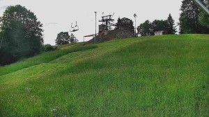 Skiareál Karolinka - Otočná kamera na sjezdovce - 16.6.2026 v 07:40 Skiareál Karolinka - Otočná kamera na sjezdovce - 16.6.2026 v 07:40