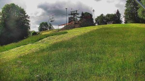 Skiareál Karolinka - Otočná kamera na sjezdovce - 16.6.2026 v 08:55 Skiareál Karolinka - Otočná kamera na sjezdovce - 16.6.2026 v 08:55
