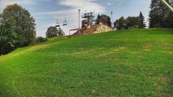 Rotating camera on the ski slope