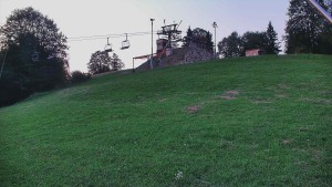 Skiareál Karolinka - Otočná kamera na sjezdovce - 31.7.2026 v 04:55 Skiareál Karolinka - Otočná kamera na sjezdovce - 31.7.2026 v 04:55