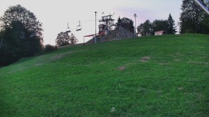 Skiareál Karolinka - Otočná kamera na sjezdovce - 1.8.2026 v 04:55 Skiareál Karolinka - Otočná kamera na sjezdovce - 1.8.2026 v 04:55