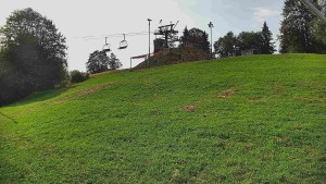 Skiareál Karolinka - Otočná kamera na sjezdovce - 1.8.2026 v 08:55 Skiareál Karolinka - Otočná kamera na sjezdovce - 1.8.2026 v 08:55