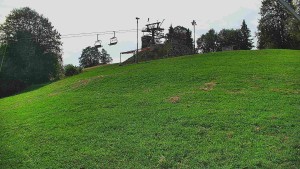 Skiareál Karolinka - Otočná kamera na sjezdovce - 1.8.2026 v 09:55 Skiareál Karolinka - Otočná kamera na sjezdovce - 1.8.2026 v 09:55