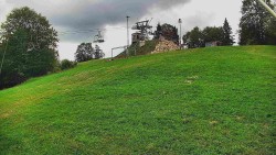 Rotating camera on the ski slope