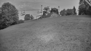 Skiareál Karolinka - Otočná kamera na sjezdovce - 16.9.2026 v 19:25 Skiareál Karolinka - Otočná kamera na sjezdovce - 16.9.2026 v 19:25
