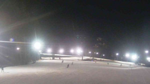 Ski Karlov - areál Karlov - Sjezdovky V Javořinách a Rodinná - 7.3.2023 v 19:01