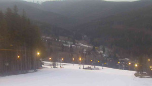 Ski Karlov - areál Karlov - Sjezdovky V Javořinách a Rodinná - 17.3.2023 v 18:01