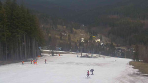 Ski Karlov - areál Karlov - Sjezdovky V Javořinách a Rodinná - 24.3.2023 v 10:01