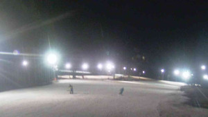 Ski Karlov - areál Karlov - Sjezdovky V Javořinách a Rodinná - 25.3.2023 v 21:01