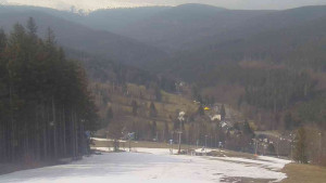 Ski Karlov - areál Karlov - Sjezdovky V Javořinách a Rodinná - 6.4.2023 v 15:01