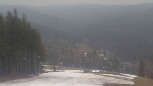 Ski Karlov - areál Karlov - Sjezdovky V Javořinách a Rodinná - 7.4.2023 v 16:02