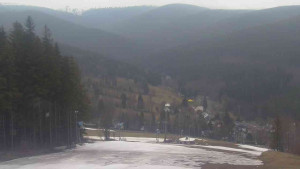 Ski Karlov - areál Karlov - Sjezdovky V Javořinách a Rodinná - 9.4.2023 v 16:01
