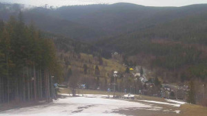 Ski Karlov - areál Karlov - Sjezdovky V Javořinách a Rodinná - 11.4.2023 v 16:01