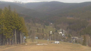 Ski Karlov - areál Karlov - Sjezdovky V Javořinách a Rodinná - 23.4.2023 v 11:01