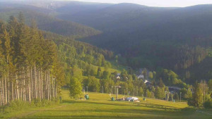 Ski Karlov - areál Karlov - Sjezdovky V Javořinách a Rodinná - 1.6.2023 v 06:01