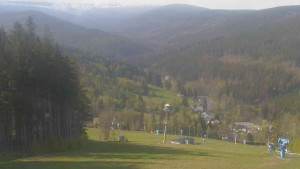 Ski Karlov - areál Karlov - Sjezdovky V Javořinách a Rodinná - 19.4.2024 v 16:01 Ski Karlov - areál Karlov - Sjezdovky V Javořinách a Rodinná - 19.4.2024 v 16:01