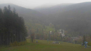 Ski Karlov - areál Karlov - Sjezdovky V Javořinách a Rodinná - 19.4.2024 v 18:01 Ski Karlov - areál Karlov - Sjezdovky V Javořinách a Rodinná - 19.4.2024 v 18:01