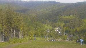 Ski Karlov - areál Karlov - Sjezdovky V Javořinách a Rodinná - 21.5.2025 v 10:01 Ski Karlov - areál Karlov - Sjezdovky V Javořinách a Rodinná - 21.5.2025 v 10:01