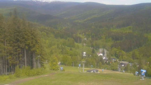 Ski Karlov - areál Karlov - Sjezdovky V Javořinách a Rodinná - 21.5.2025 v 11:01 Ski Karlov - areál Karlov - Sjezdovky V Javořinách a Rodinná - 21.5.2025 v 11:01