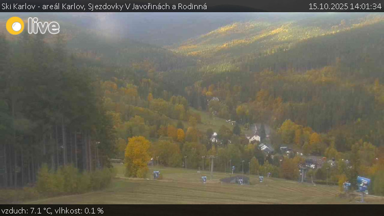 Ski Karlov - areál Karlov - Sjezdovky V Javořinách a Rodinná - 15.10.2025 v 14:01 Ski Karlov - areál Karlov - Sjezdovky V Javořinách a Rodinná - 15.10.2025 v 14:01