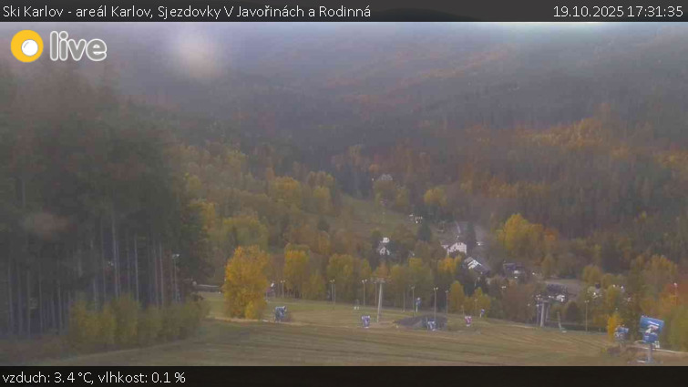 Ski Karlov - areál Karlov - Sjezdovky V Javořinách a Rodinná - 19.10.2025 v 17:31 Ski Karlov - areál Karlov - Sjezdovky V Javořinách a Rodinná - 19.10.2025 v 17:31