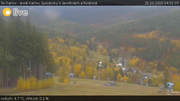 Ski Karlov - areál Karlov - Sjezdovky V Javořinách a Rodinná - 25.10.2025 v 14:31 Ski Karlov - areál Karlov - Sjezdovky V Javořinách a Rodinná - 25.10.2025 v 14:31