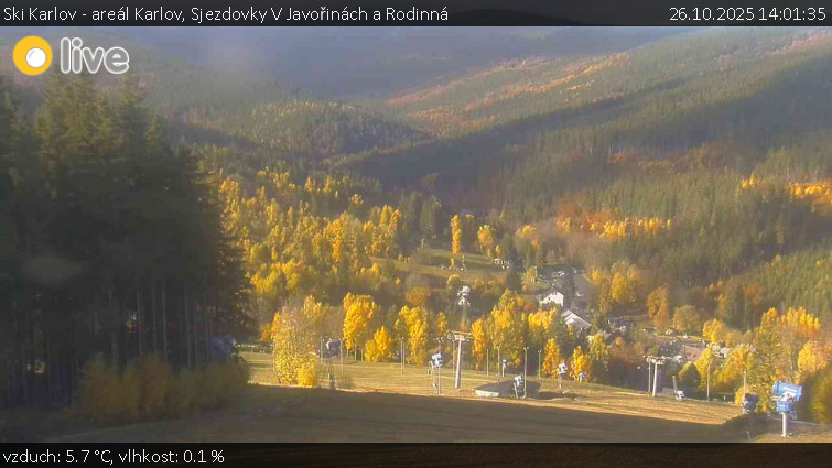 Ski Karlov - areál Karlov - Sjezdovky V Javořinách a Rodinná - 26.10.2025 v 14:01 Ski Karlov - areál Karlov - Sjezdovky V Javořinách a Rodinná - 26.10.2025 v 14:01