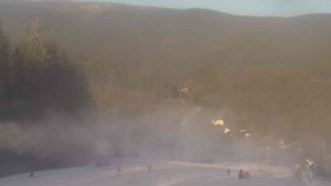 Ski Karlov - areál Karlov - Sjezdovky V Javořinách a Rodinná - 15.12.2025 v 11:01 Ski Karlov - areál Karlov - Sjezdovky V Javořinách a Rodinná - 15.12.2025 v 11:01