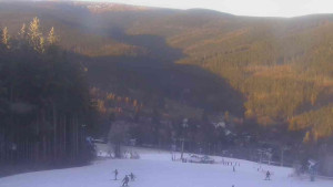 Ski Karlov - areál Karlov - Sjezdovky V Javořinách a Rodinná - 15.12.2025 v 14:31 Ski Karlov - areál Karlov - Sjezdovky V Javořinách a Rodinná - 15.12.2025 v 14:31