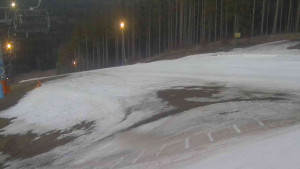 Ski Karlov - areál Karlov - Sjezdovka Sportovní - 25.3.2023 v 18:01