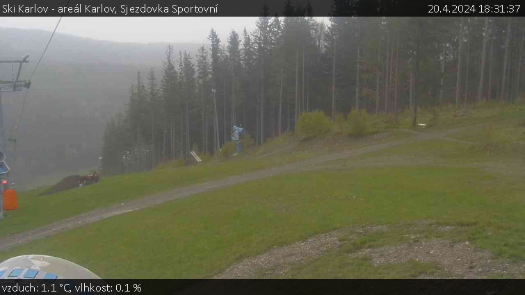 Ski Karlov - areál Karlov - Sjezdovka Sportovní - 20.4.2024 v 18:31