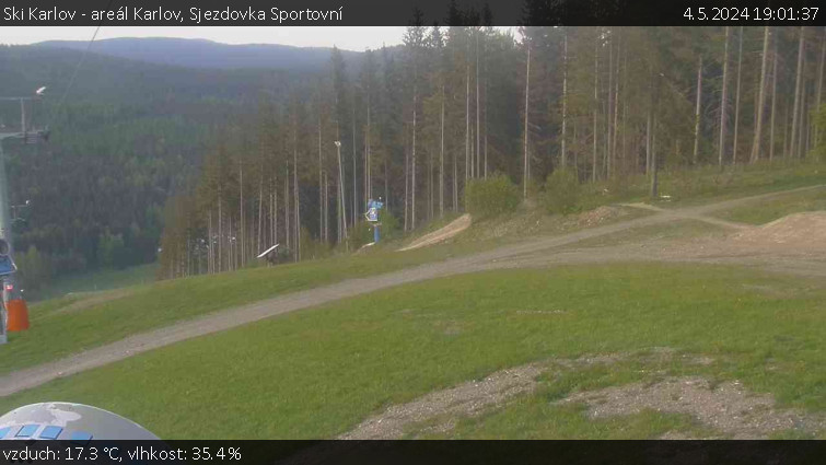 Ski Karlov - areál Karlov - Sjezdovka Sportovní - 4.5.2024 v 19:01