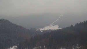 Skiareál Petříkov - Horní část sjezdovky - 27.2.2023 v 09:01