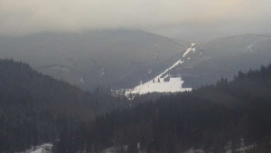 Skiareál Petříkov - Horní část sjezdovky - 27.2.2023 v 17:01
