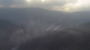 Skiareál Petříkov - Horní část sjezdovky - 13.2.2024 v 08:02