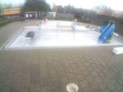 Dětstký venkovní bazén