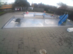 Dětstký venkovní bazén