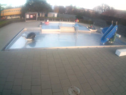 Dětstký venkovní bazén