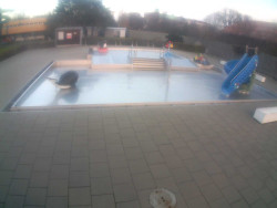 Dětstký venkovní bazén